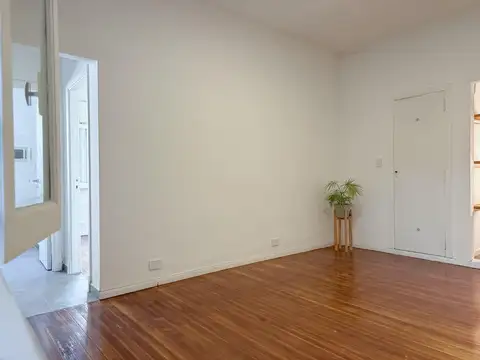 Depto Tipo Casa en Alquiler 50 años