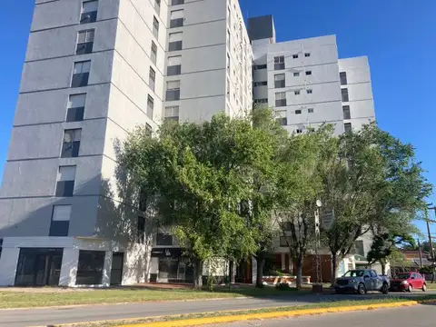 Departamento Monoambiente en Edificio Santos Vega