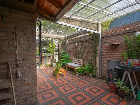 Depto Tipo Casa en Venta de 2 dormitorios