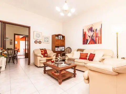 Casa en Venta en Lomas De Zamora, USD 79.000