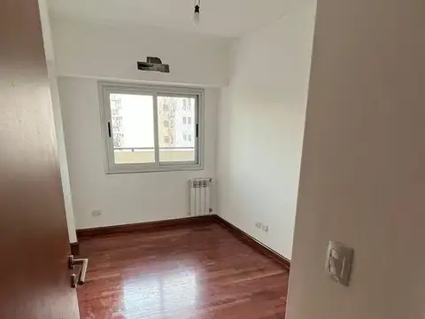 Departamento en Villa del Parque excelente con balcon c/parrilla!