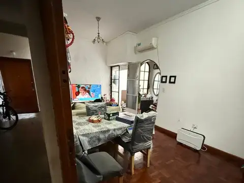 Depto Tipo Casa en Venta 45 años