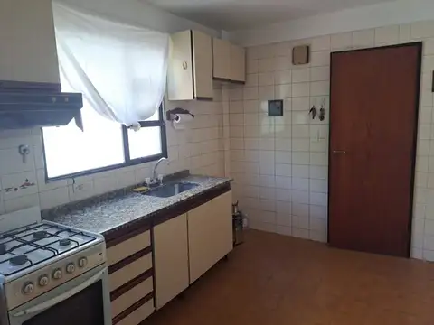 Departamento en Alquiler 43 años