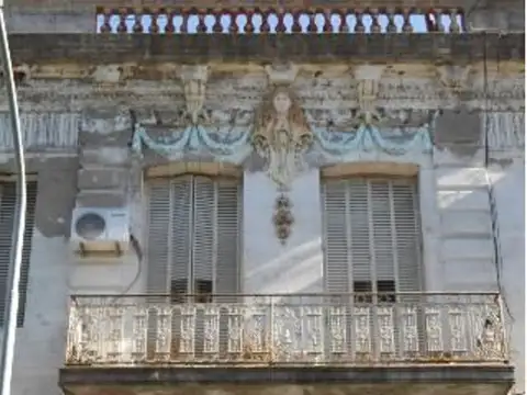 Depto Tipo Casa en Venta de 7 ambientes