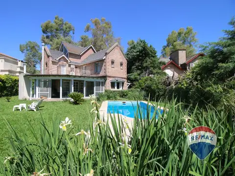 Casa amoblada en alquiler en  Pilar del Lago C.C