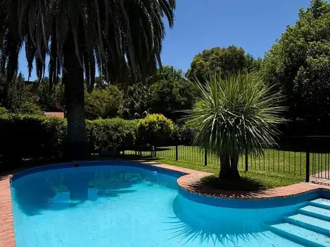 VENTA CASA 5 AMBIENTES VILLA DE MAYO (CUBA)