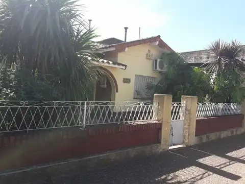 Casa - Venta - Argentina, José C Paz - Av. Pte  Juan Domingo Peron 3956