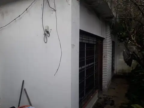 San Luis 3200, Piso PB