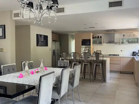 Casa en Venta en Alamo Alto, USD 320.000