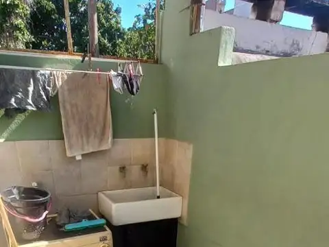 OPORTUNIDAD  EN VENTA! DOS PROPIEDADES EN UN MISMO TERRENO.