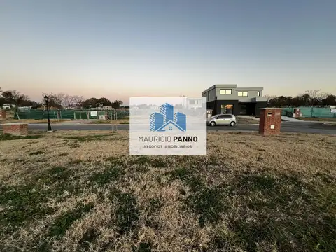 Terreno en Venta 16,50  mts Fondo