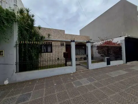 VENTA CASA 3 AMBIENTES - VILLA MADERO