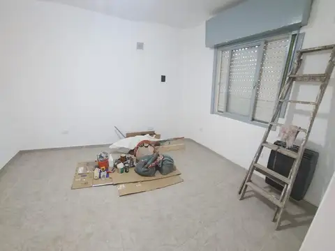 Depto Tipo Casa en Alquiler en Merlo, $ 680.000