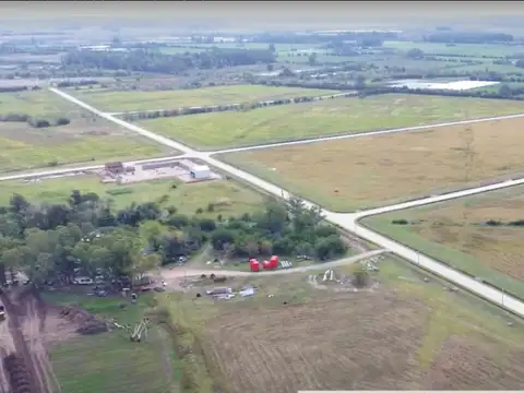 Terreno en Venta 180  mts Frente