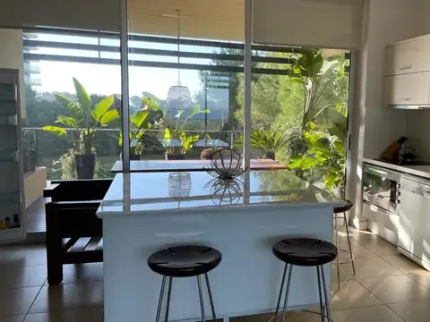 Departamento en Venta con 2 cocheras