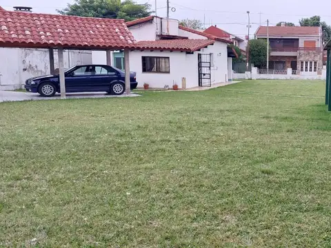 OPORTUNIDAD VENTA CASA 3AMB S/LOTE PROPIO CASTELAR