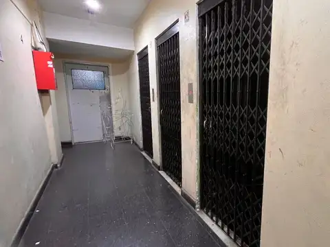 OPORTUNIDAD! OFICINA en VENTA. Subte a 1 cdra.