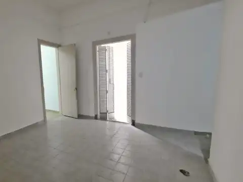 Galpon en Alquiler en Villa Crespo, $ 2.500.000