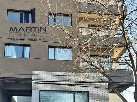 Local en venta en San Miguel centro, a estrenar