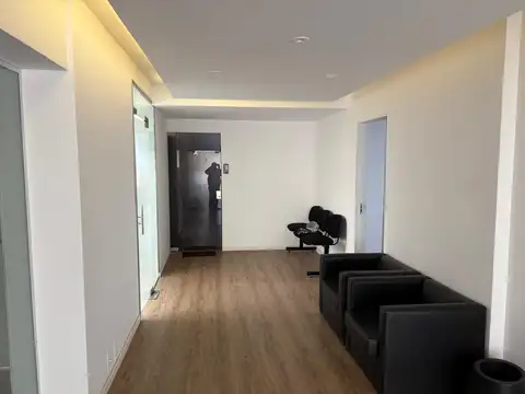 Oficina en Alquiler en Microcentro, $ 800.000