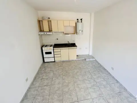 Departamento en Alquiler con 1 cocheras