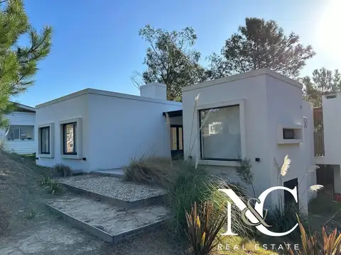 Casa en Venta en Costa Esmeralda, USD 235.000