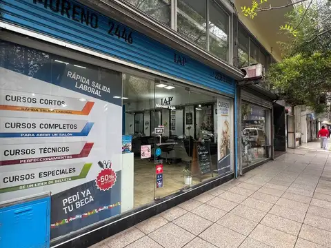 Venta  2 locales comerciales en block centro