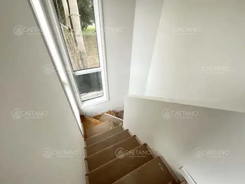 Venta Ph 2 dormitorios Parque Burnett