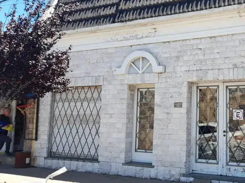 Av. San Martin al 500