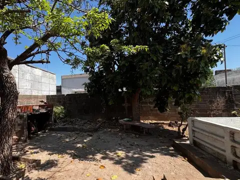 VIVIENDA 2 DORMITORIOS A REFACCIONAR 