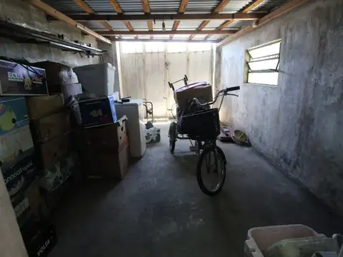 OPORTUNIDAD VENTA CHALET 4 AMBIENTES ESCUCHA OFERTA