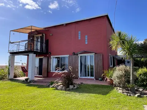 Casa con Apartamento en Venta en Britópolis