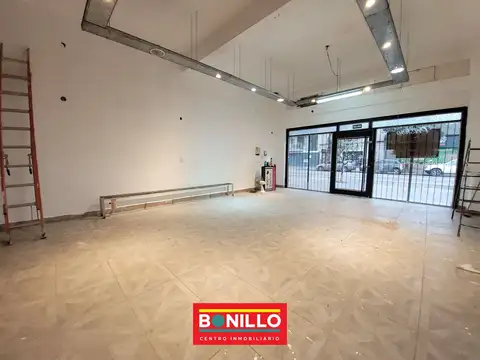 Local en Alquiler en Villa Pueyrredon, $ 1.800.000