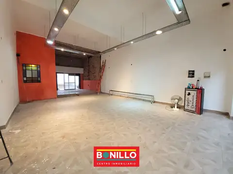 Local en Alquiler en Villa Pueyrredon, $ 1.800.000
