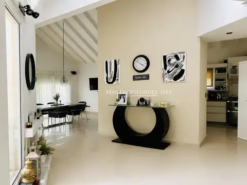 Casa en Venta en San Vicente, USD 320.000