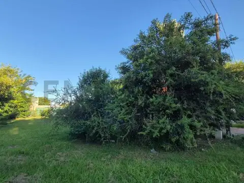 Terreno en Venta en Villa Catalina, USD 29.000