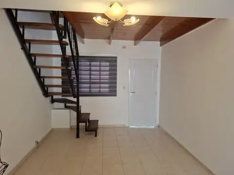 Casa en Alquiler de 1 dormitorio