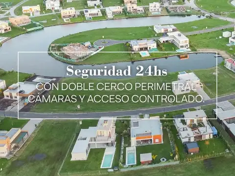 Terreno en Venta 20  mts Frente