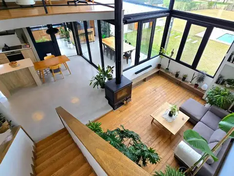 Casa 4 ambientes con 4 baños