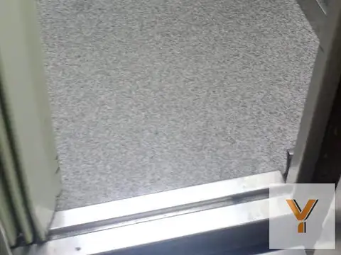 Oficina en Venta en Barrio 2 De Abril, USD 20.000