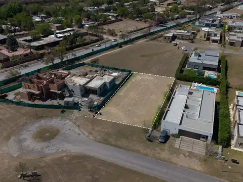 Terreno en Venta de 893,0 m2