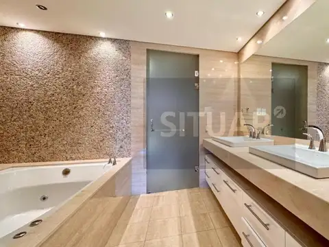 Departamento en Venta en Punta del Este, USD 2.150.000
