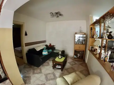 Depto Tipo Casa en Venta de 3 ambientes