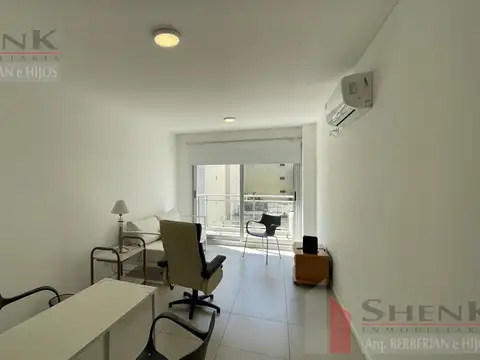 Departamento en Alquiler en Belgrano Chico, $ 740.000