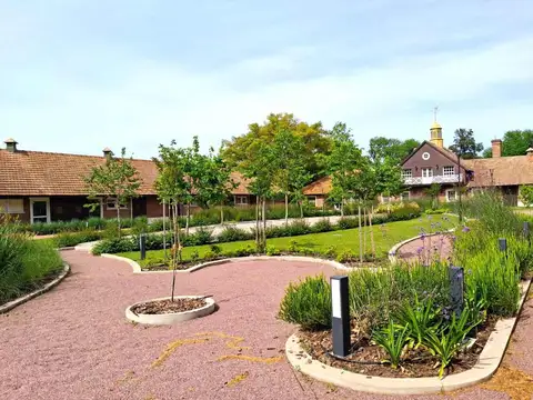 Terreno en Venta en La Lonja, USD 84.900
