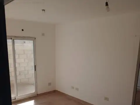Departamento en Venta en Berazategui, USD 49.000
