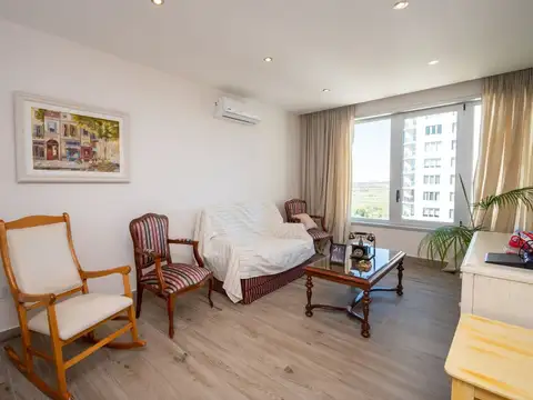 Venta semipiso 3 dorm AMARRAS CENTER