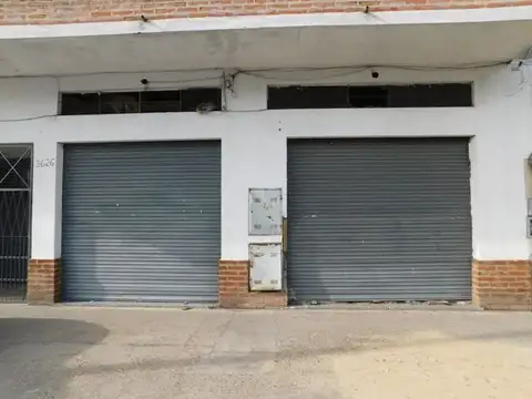 casa 3 ambientes,cochera, taller, a 20 mts Camino de Cintura