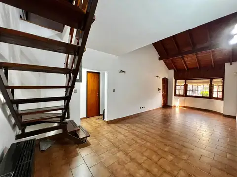 Casa 4 ambientes con 1 baño