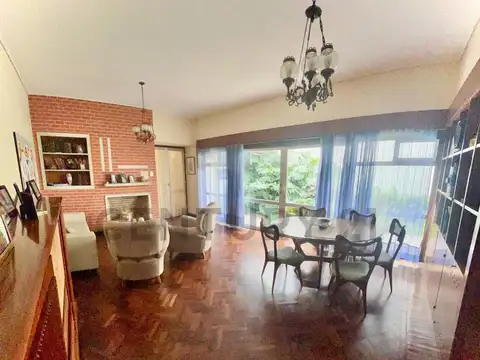 Casa en Venta de 5 dormitorios